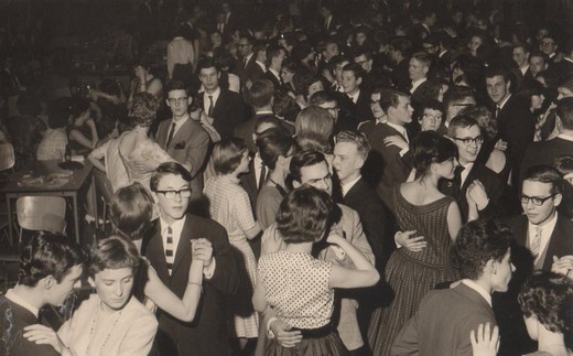 Grote bondsavond in de nieuwe aula, maandag 8 april